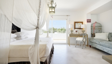 Resa Estates Ibiza for sale te koop Casa Rui Tourist license sta Eularia bedroom 6.jpg